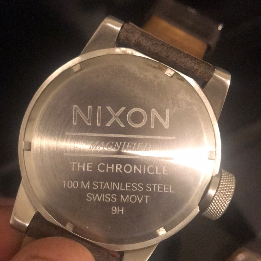 Nixon magnified. The chronicle - Picture 4 of 4